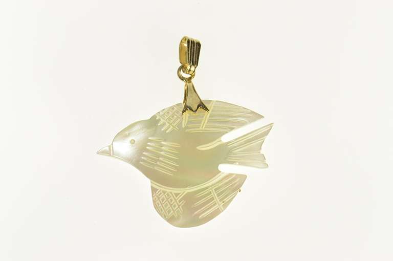 14K Yellow Gold Carved Mother of Pearl Beta Fish Charm/Pendant