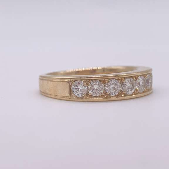 14kt Solid Gold & Diamond Band Ring