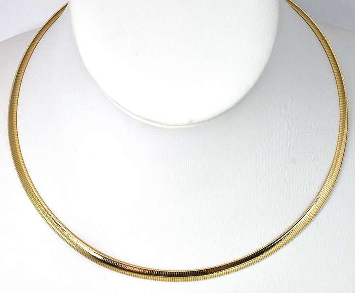 Slick Omega Necklace in 14KT Yellow Gold