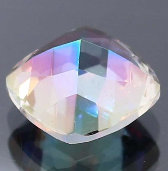 Brilliant multi-color 11mm 5.64ct Mystic Quartz