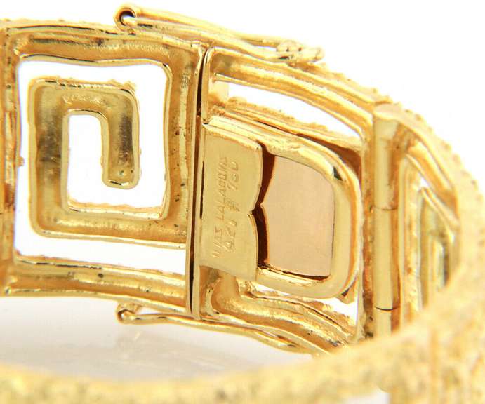 Unforgettable 18kt Illias Lalaounis Hammered Greek Key Bracelet