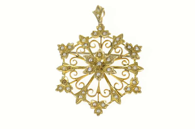 9K Yellow Gold Victorian Ornate Seed Pearl Flower Filigree Pendant/Pin