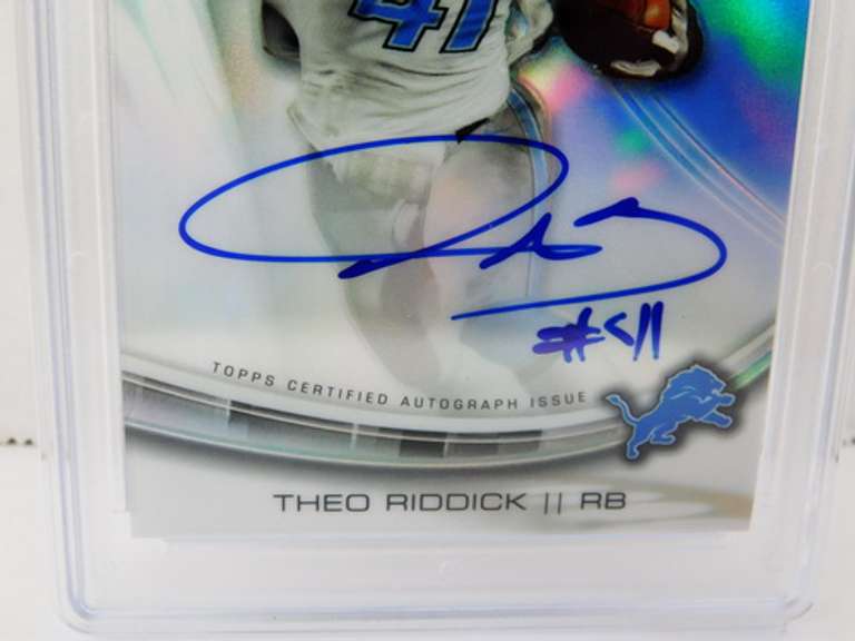 Theo Riddick Autograph Rookie Football Card, GEM MT10