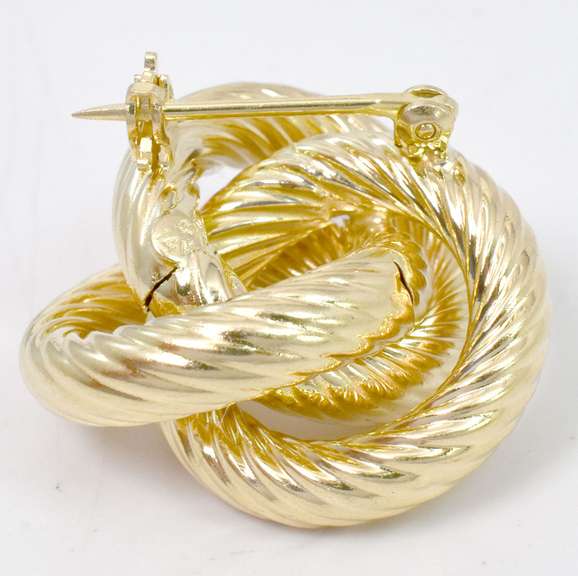 Vintage 14KT Yellow Gold Pin