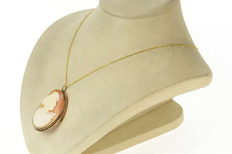 14K Yellow Gold Carved Victorian Lady Shell Cameo Pendant/Pin