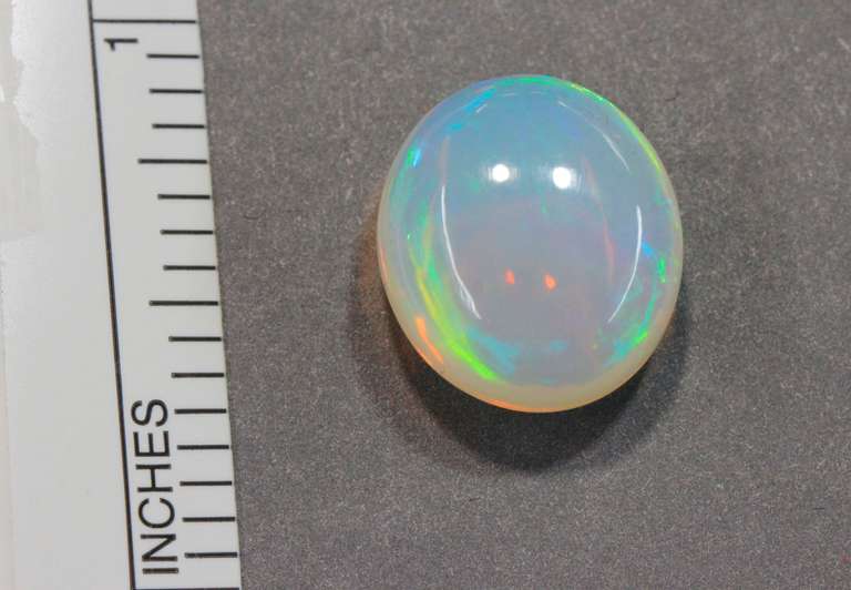 Bright Natual Opal - 7.30 cts.