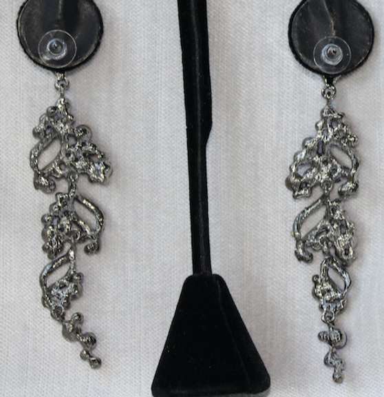 Set of Corn Flower Blue Color Fashion Design Earrings