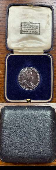 Coronation Medal 1902 Edward VII & Queen Alexandra