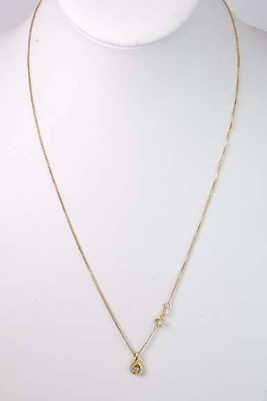 Lovely Diamond Pendant Necklace, 14KT