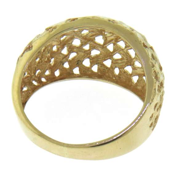 Charming Diamond Cut Dome Yellow Gold Ring