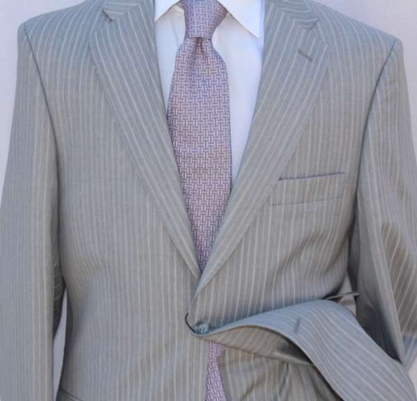A Unique 2-button Wool & Silk Comfort fit Suit