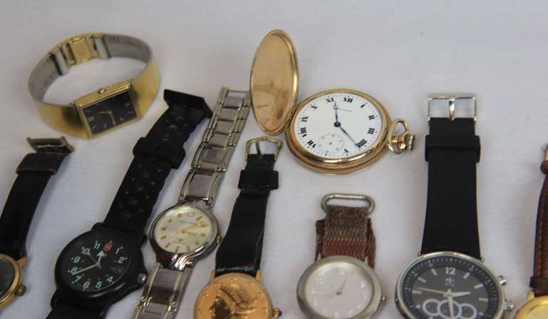 Group Lot of 16 Watches