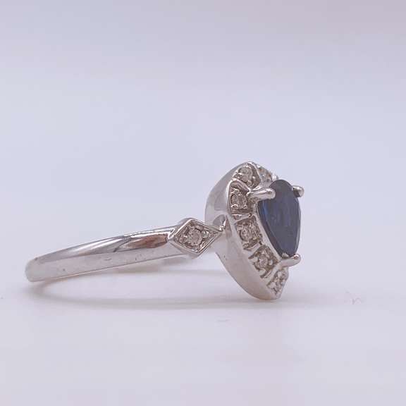 14kt Gold, Blue Sapphire, & Diamond Cocktail Ring