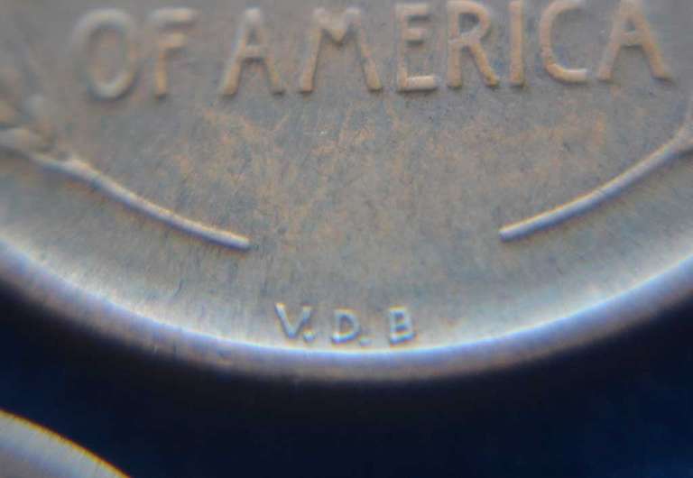 Lot Of Key And Semi Key Date Wheat Cents.