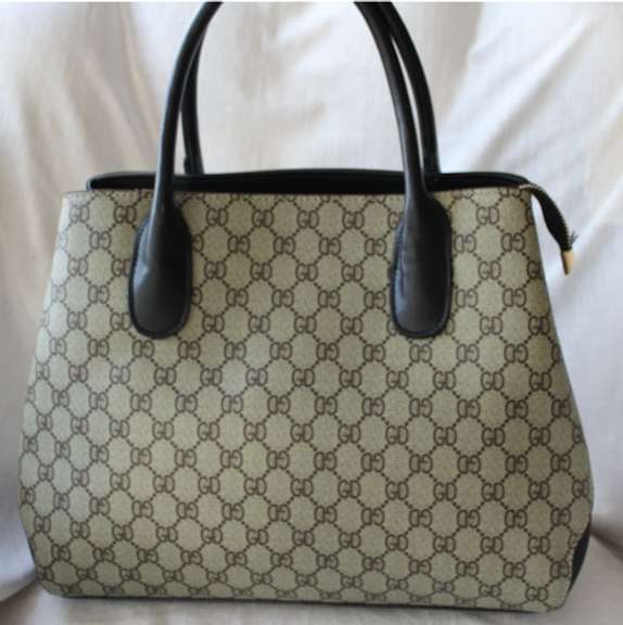 Designer Style 100% Fine leather Bag