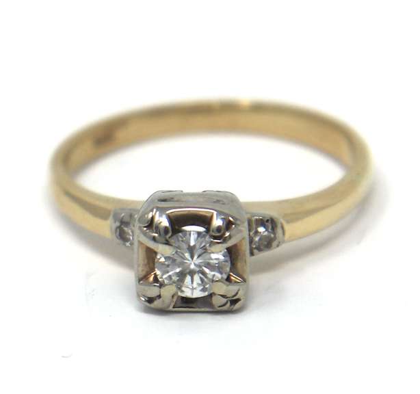Vintage Yellow Gold Diamond Ring