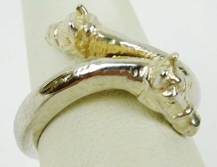 800 Silver Bypass Horse Ring, Size 6