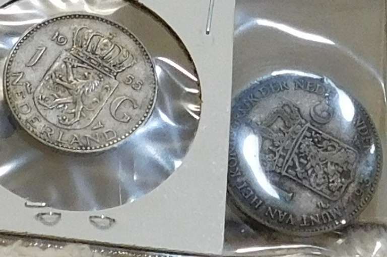Silver Type Set Lg & reduced 1 Gulden