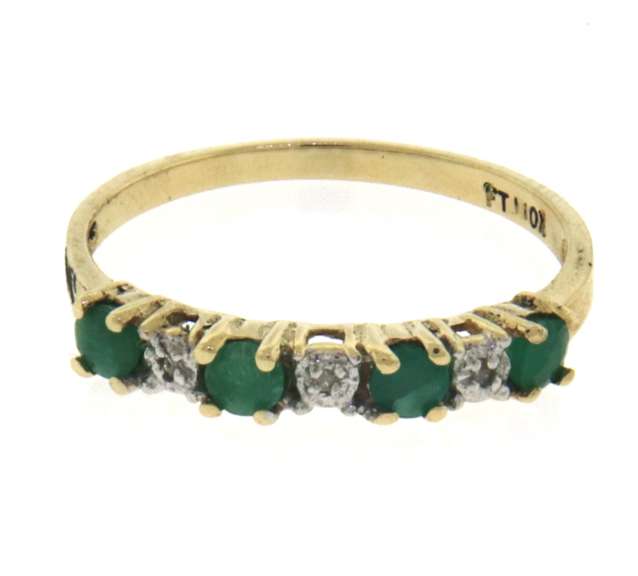 Gorgeous Yellow Gold Emerald and Diamond Ring