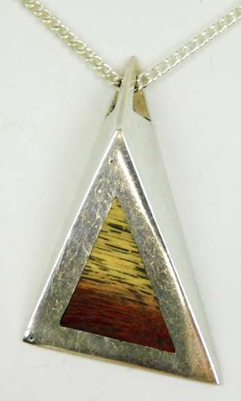 3-D Moderne 950 Sterling Pendant & 30 In Chain