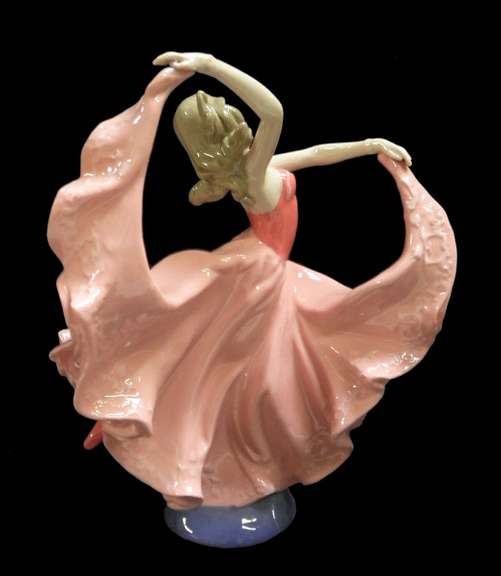 Dancing Under the Stars 12inc Porcelain Figurine