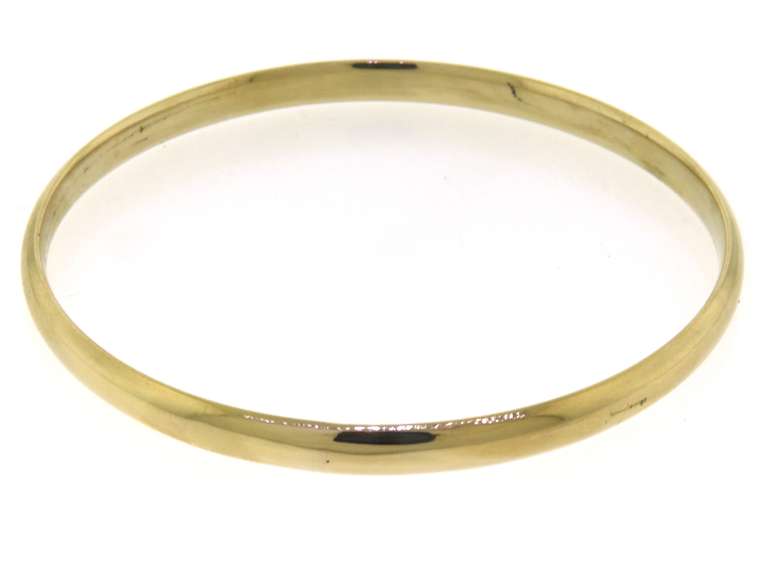 Powerful Yellow Gold Bangle Bracelet