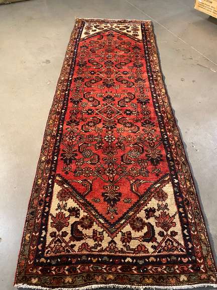 MAGNIFICENT PERSIAN HAMEDAN RUNNER 3.4x10