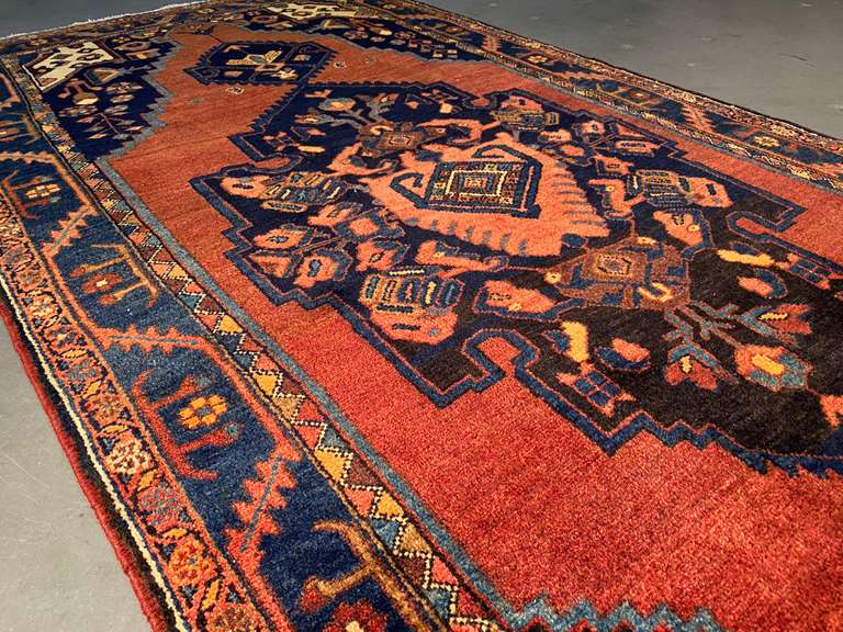 STUNNING PERSIAN VINTAGE RUG 4x8.3