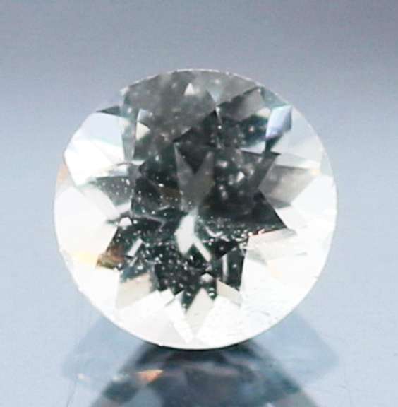 Premium cut! 2.11ct diamond white Topaz solitaire