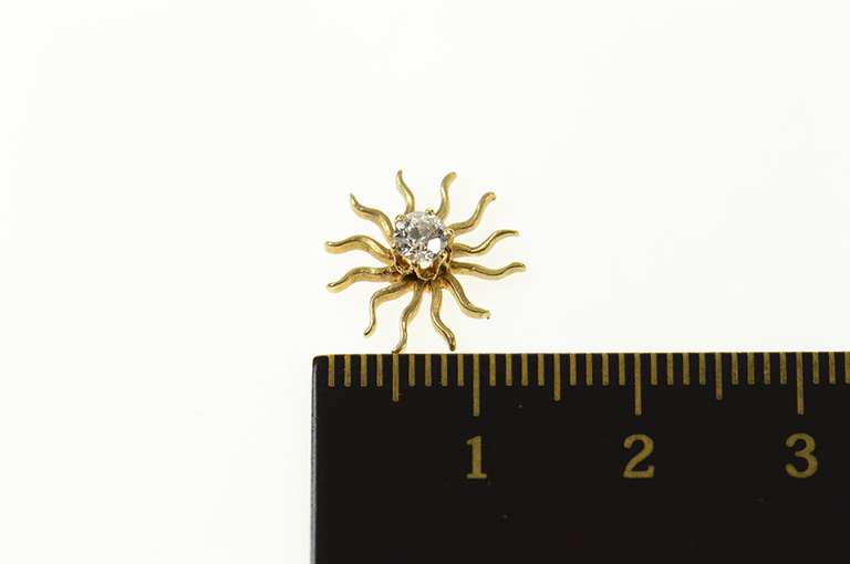 14K Yellow Gold 0.15 Ct Victorian Diamond Sun Flower Charm/Pendant