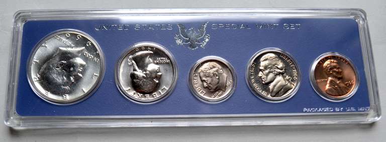 4 Each 1966 67 US Special Mint Sets