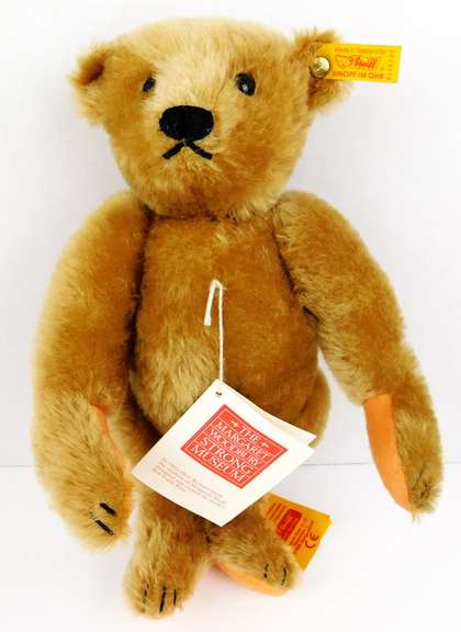 Signed 1995 Steiff 12 Inch Mohair Teddy Bear, Mint Condition