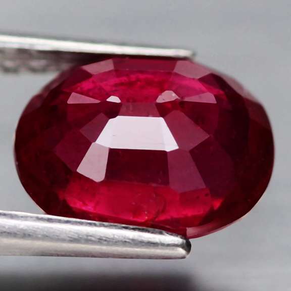 Ravishing blood red 3.59ct Ruby from Madagascar