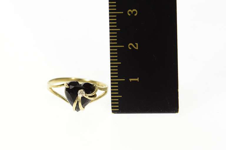 10K Yellow Gold Black Onyx Heart Love Symbol Diamond Ring