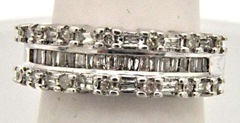 1ctw Diamond Ladies 10kt White Gold Ring