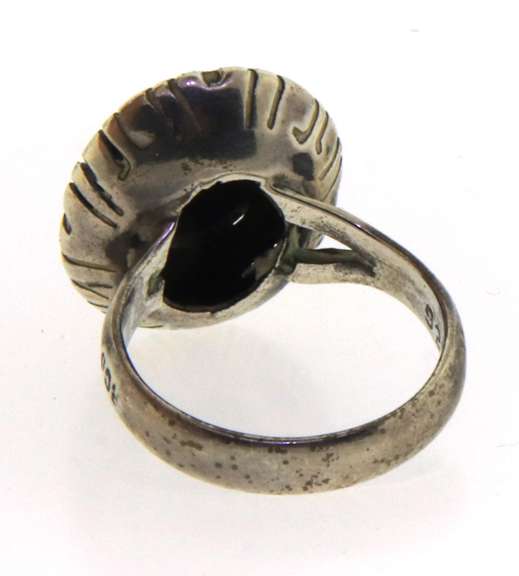 Vintage Sterling Silver Cats Eye Ring