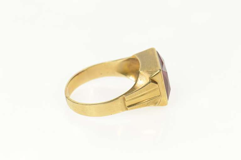 10K Yellow Gold 1930's Syn. Ruby Squared Solitaire MEn's Ring