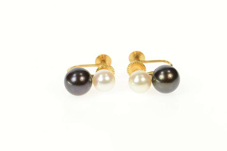 14K Yellow Gold Black & White Pearl Retro Screw Back Earrings