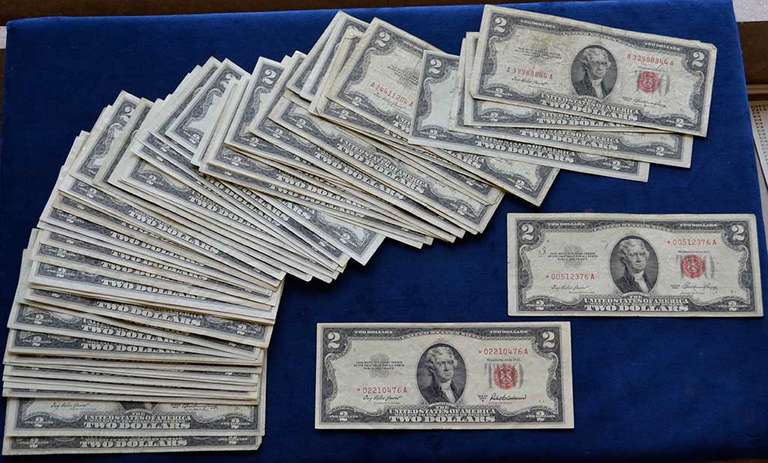 Lot Of 60 Red Seal $2 Circulated, Includes 2 Star Notes.