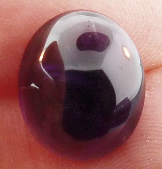 Beautiful 9.11ct untreated Amethyst cabochon