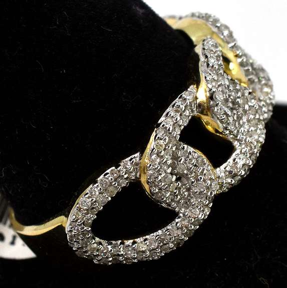 Brand New: Diamond Loop Band Ring in Gold