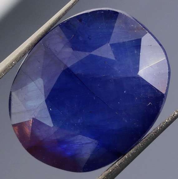 Massive! 15.29ct Royal blue Sapphire from Madagascar