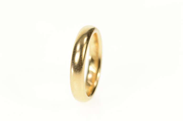14K Yellow Gold 3.8mm 1940's Classic Rounded Wedding Band Ring