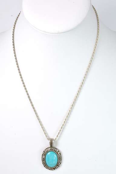 Lovely Turquoise Necklace in Sterling Silver
