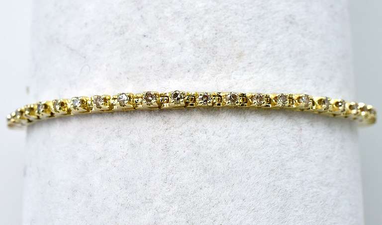 Glinting 0.38CTW Diamond Bracelet in 14KT Yellow Gold