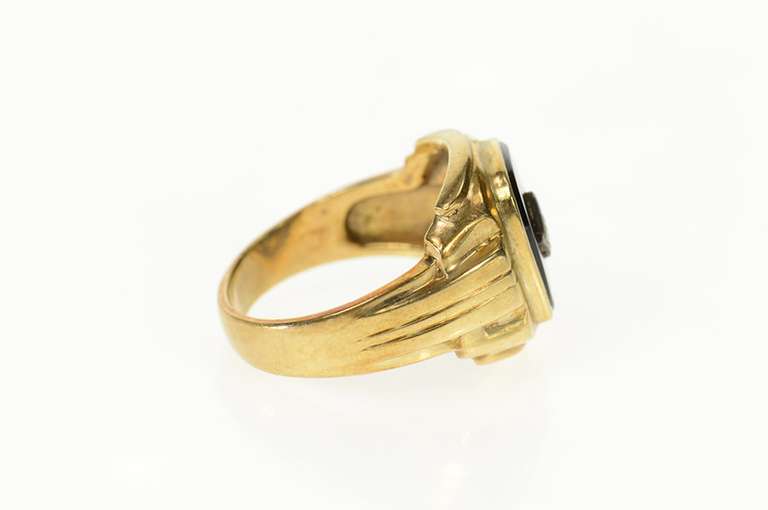 10K Yellow Gold Rounded Black Onyx Diamond Accent Retro Ring