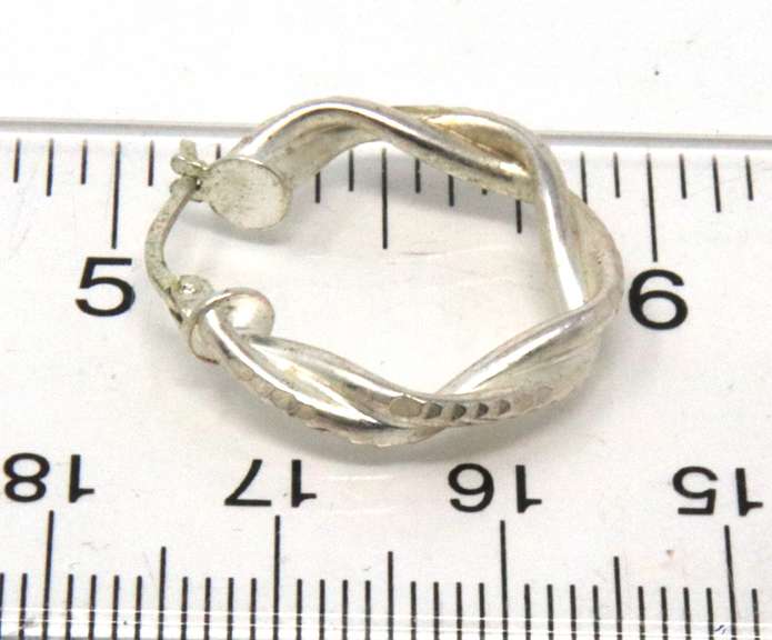 Sterling Silver Lot of 2 Pairs of Earrings