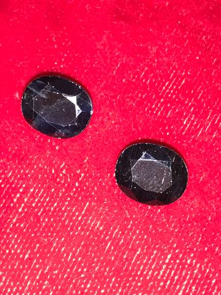 PAIR OF OVAL SHAPED BLUE SAPPHIRES, ALL NATURAL