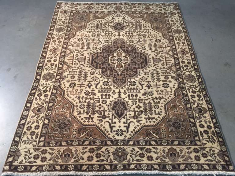 VINTAGE PERSIAN TABRIZ RUG 4.5x6.2
