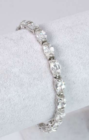 Flashy CZ Tennis Bracelet in Sterling Silver